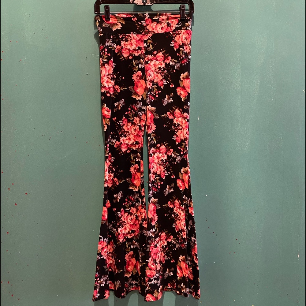 Floral super soft flare leg pants